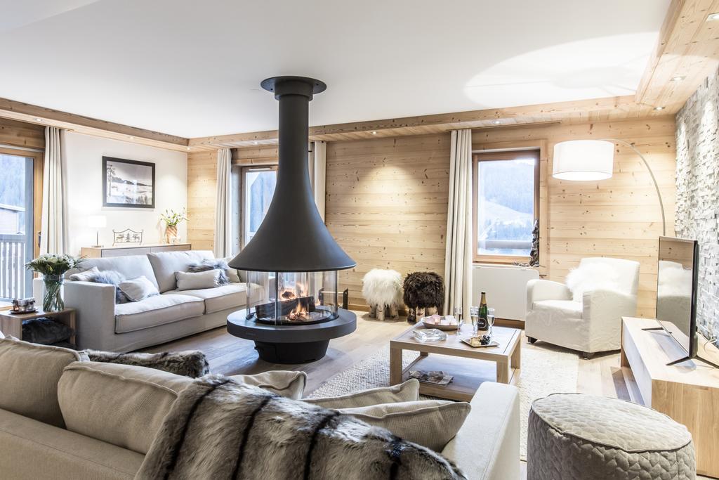 Whistler Lodge By Alpine Resorts Courchevel Room photo